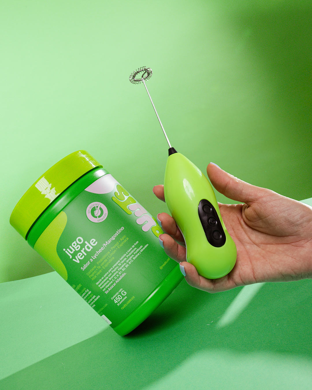 Combo RUUTS Jugo Verde en Polvo + Batidora